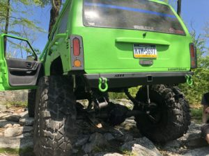 XJ Stubby Rear Bumper | Stealth | (84-01)