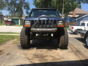 XJ Stubby Stinger Winch Bumper | Stealth | XJ (84-01)